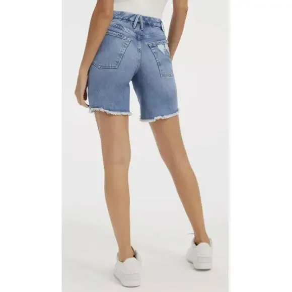 GOOD AMERICAN NWT 90's Icon Bermuda Denim Jean Raw Hem Short in Indigo073 // 2 - Picture 2 of 10